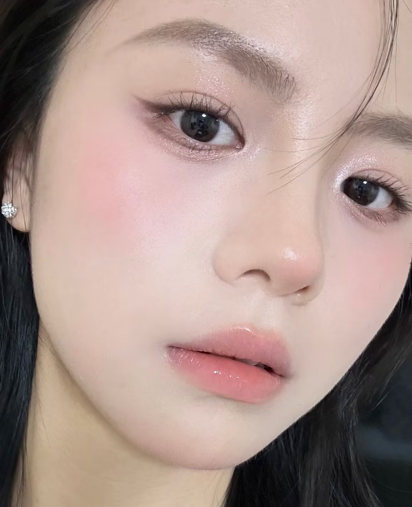 淡颜氛围感妆容-清透伪素颜教程,圆脸,方脸,瓜子脸都适合