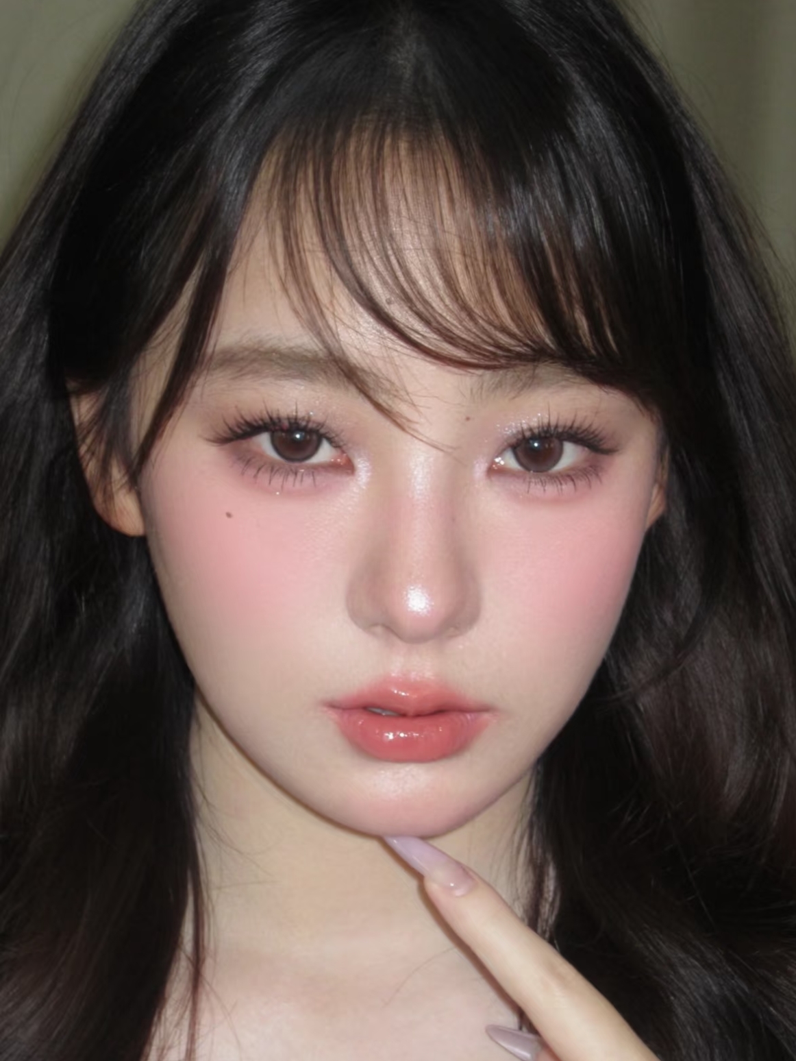 2026年热门妆容推荐:圆脸/方脸精准适配,化妆不踩雷